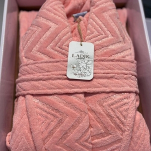 فروش عمده حوله لادیک