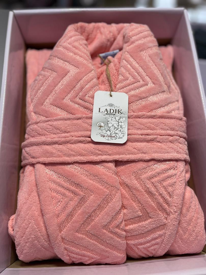 فروش عمده حوله لادیک